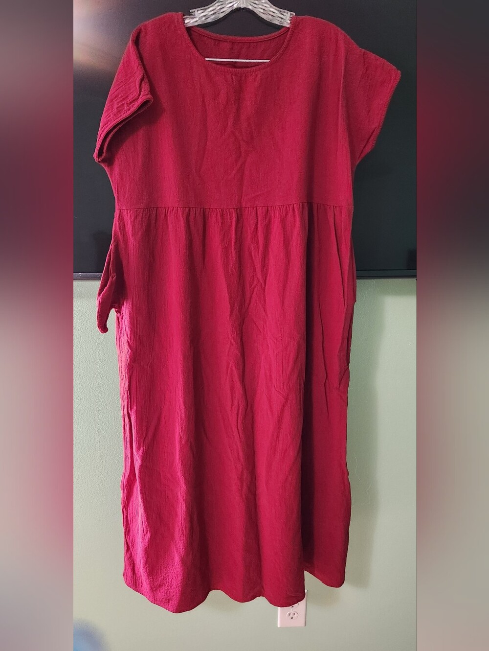 Simple Crimson Midi Dress